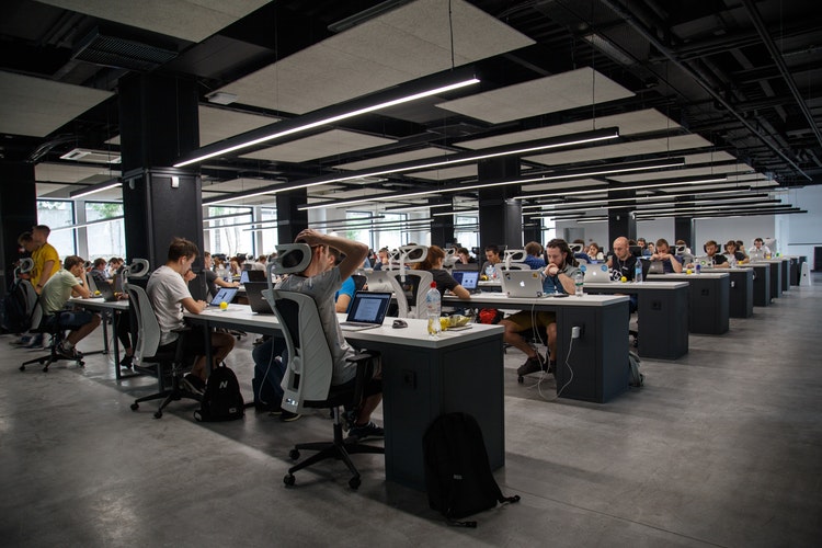 Unwritten rules of office life in the UK